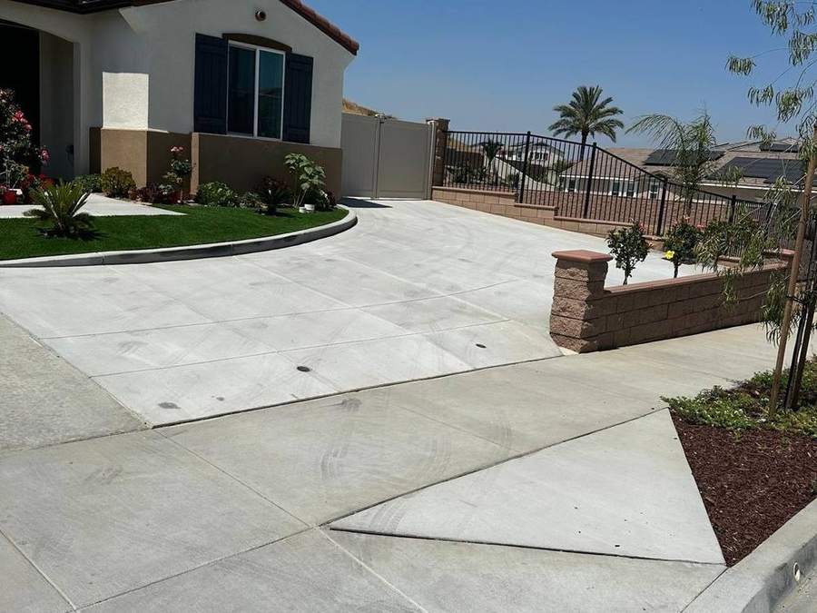 New driveway after replacement